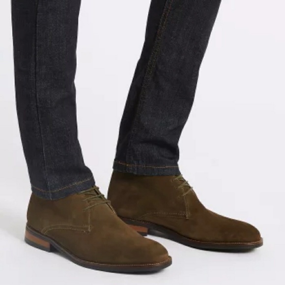 banana republic chukka